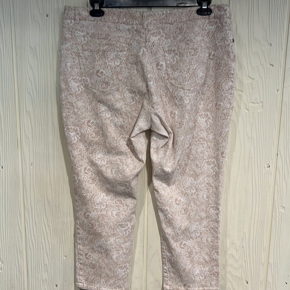 Laura Ashley Crop Pants Size 16 Five Pocket Style - Picture 5 of 10